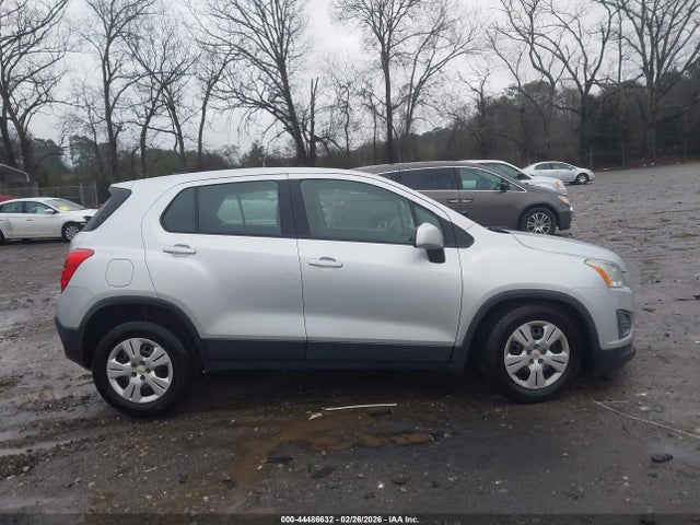 KL7CJKSB3GB754817 Chevrolet Trax 1ls