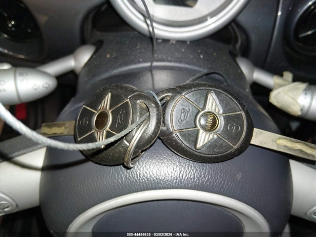 2005 MINI COOPER WMWRC33445TJ65390 Photo 10