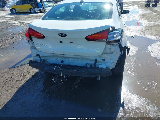 Aukcja sprzedaży 2018 Kia Forte Lx, vin: 3KPFK4A72JE177097, numer aukcji: 44486666