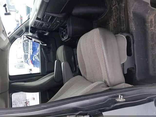 1GAWGEFF8G1314264 Chevrolet Express 2500 Ls