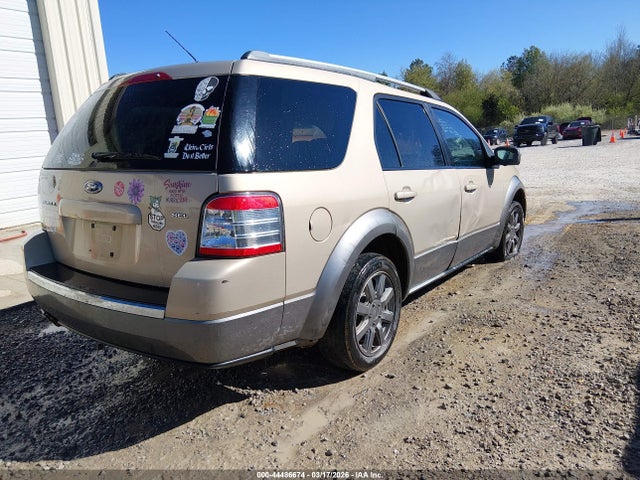 2008 FORD TAURUS X 1FMDK02W48GA03155 Photo 3
