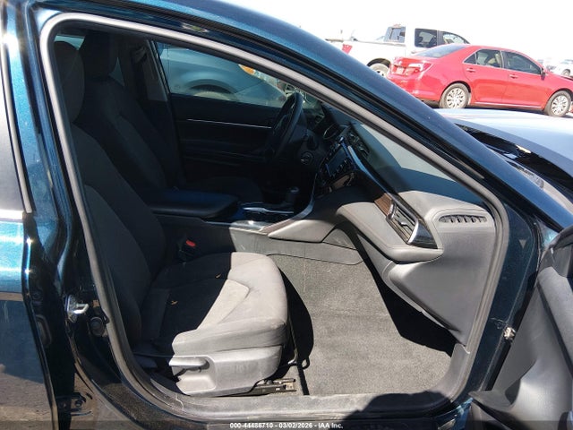 2020 TOYOTA CAMRY 4T1C11AK3LU889580 Photo 4