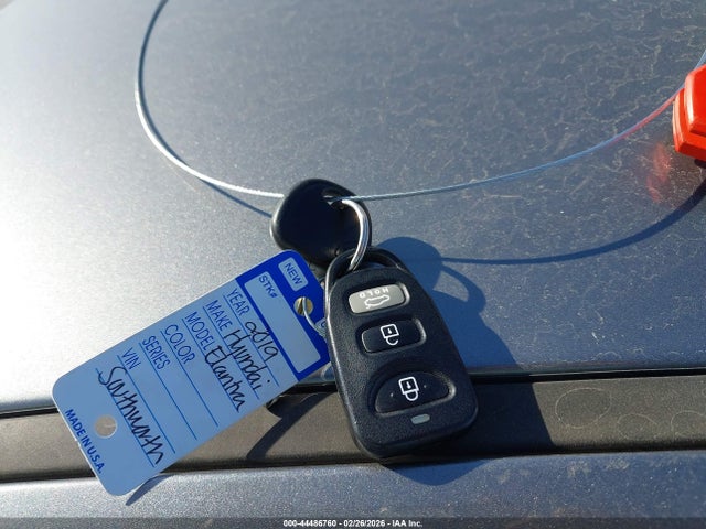 2019 Hyundai Elantra Se მანქანა იყიდება აუქციონზე, vin: 5NPD74LF5KH406169, აუქციონის ნომერი: 44486760
