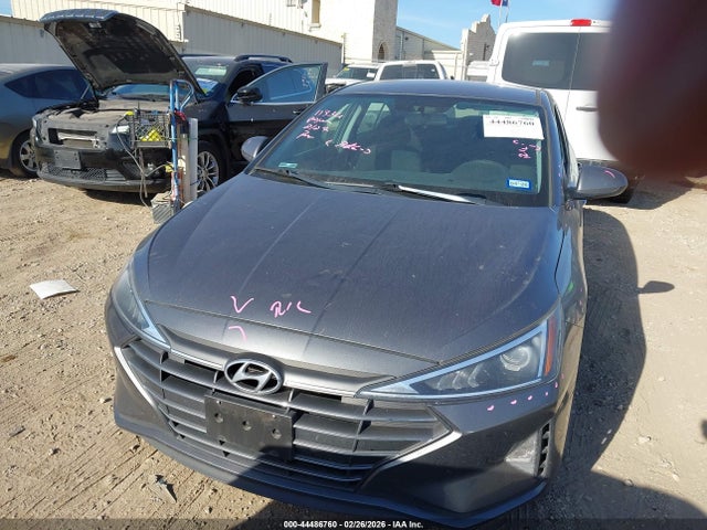 2019 Hyundai Elantra Se მანქანა იყიდება აუქციონზე, vin: 5NPD74LF5KH406169, აუქციონის ნომერი: 44486760