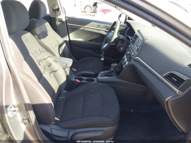 2019 Hyundai Elantra Se მანქანა იყიდება აუქციონზე, vin: 5NPD74LF5KH406169, აუქციონის ნომერი: 44486760