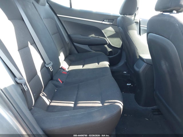 2019 Hyundai Elantra Se მანქანა იყიდება აუქციონზე, vin: 5NPD74LF5KH406169, აუქციონის ნომერი: 44486760
