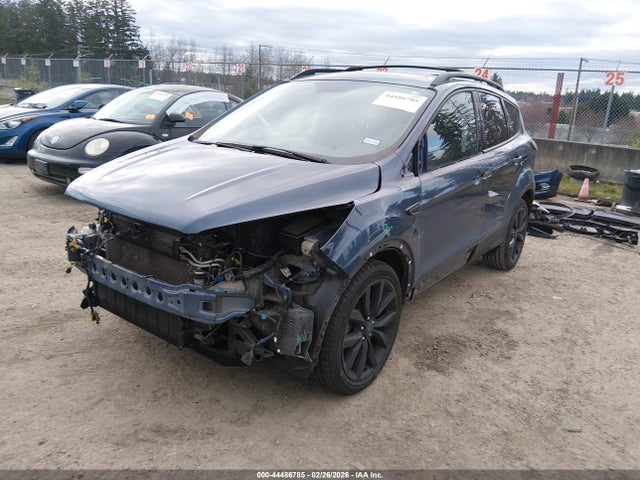 Ford ESCAPE SE 2018 1FMCU0GD0JUA39638 Image 2