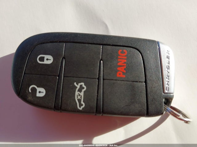2013 Chrysler 300 Motown მანქანა იყიდება აუქციონზე, vin: 2C3CCAAG8DH647421, აუქციონის ნომერი: 44486804
