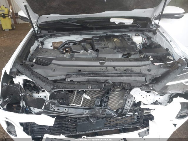 2024 TOYOTA 4RUNNER JTELU5JR8R6305957 Photo 9