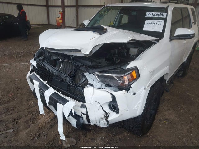 2024 TOYOTA 4RUNNER JTELU5JR8R6305957 Photo 5