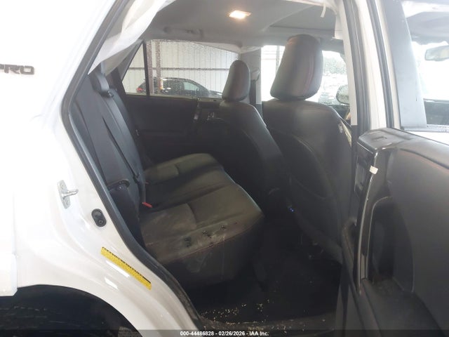 2024 TOYOTA 4RUNNER JTELU5JR8R6305957 Photo 7