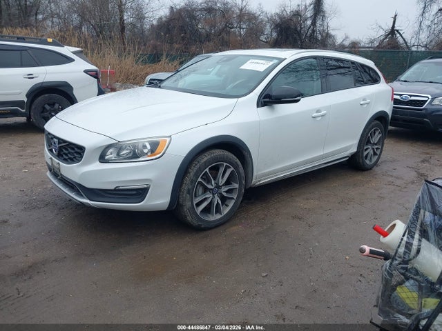 2017 VOLVO V60 CROSS COUNTRY YV440MWK8H1037642 Photo 1