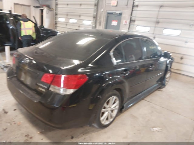 44486860 :رقم المزاد ، 4S3BMBC69D3019417 vin ، 2013 Subaru Legacy 2.5i Premium مزاد بيع