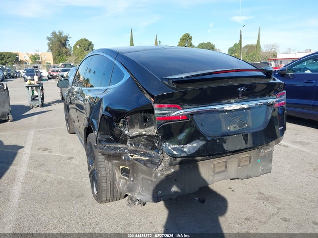 Продаж на аукціоні авто 2017 Tesla Model X 100d/75d/90d, vin: 5YJXCAE22HF079481, номер лоту: 44486872