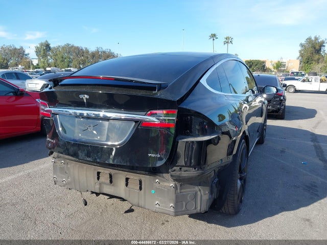 Продаж на аукціоні авто 2017 Tesla Model X 100d/75d/90d, vin: 5YJXCAE22HF079481, номер лоту: 44486872