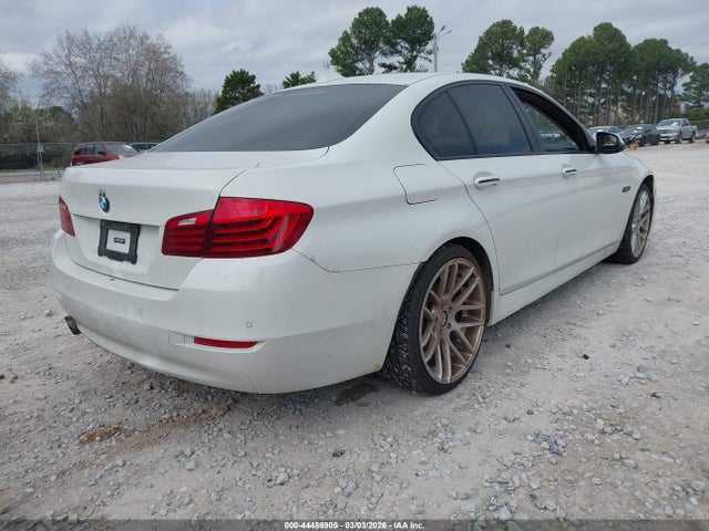 2015 Bmw 528i მანქანა იყიდება აუქციონზე, vin: WBA5A5C5XFD517442, აუქციონის ნომერი: 44486905