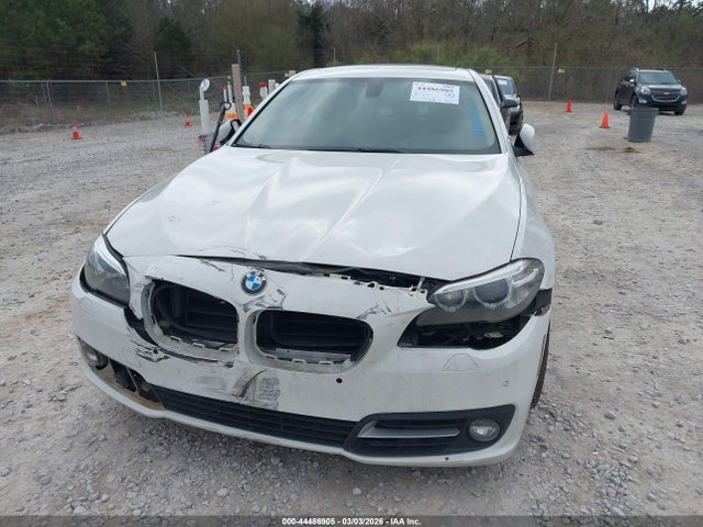 2015 Bmw 528i მანქანა იყიდება აუქციონზე, vin: WBA5A5C5XFD517442, აუქციონის ნომერი: 44486905