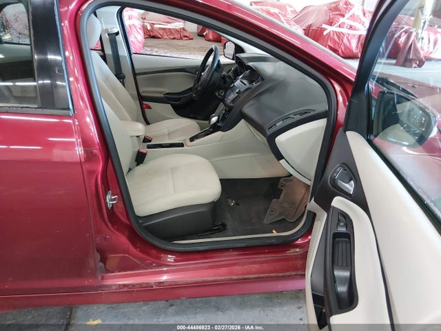 Ford FOCUS SE 2015 1FADP3K2XFL275787 Image 5