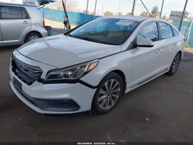 Hyundai Sonata Sport 2015 5NPE34AF7FH222635 Image 2