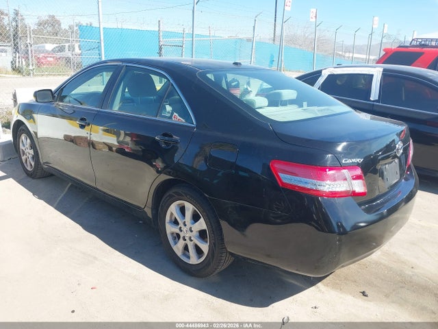 2010 TOYOTA CAMRY 4T4BF3EK7AR074997 Photo 2