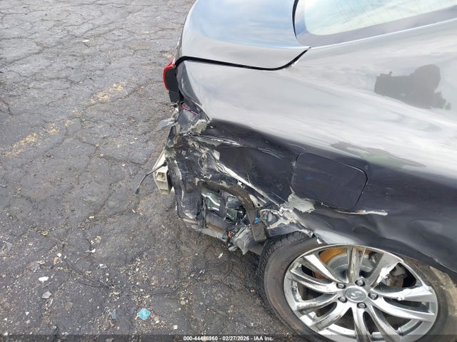 44486960 :رقم المزاد ، JN1BY1AR6FM562316 vin ، 2015 Infiniti Q70 3.7x مزاد بيع