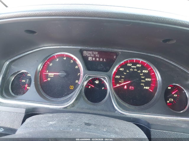 1GKKVSKD2EJ235320 GMC Acadia Slt-2