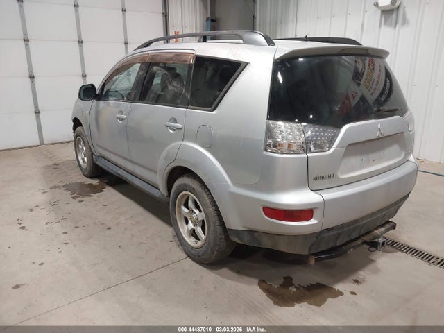 2011 MITSUBISHI OUTLANDER JA4AS2AW3BU024652 Photo 2
