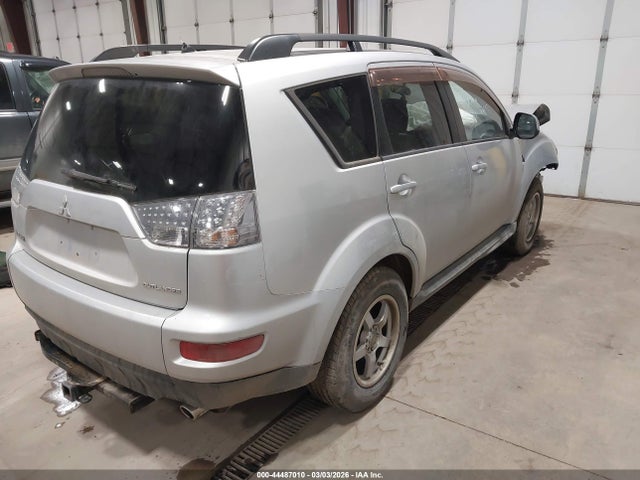2011 MITSUBISHI OUTLANDER JA4AS2AW3BU024652 Photo 3
