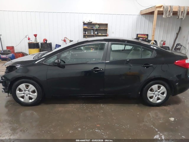 Auction sale of the 2016 Kia Forte Lx, vin: KNAFK4A61G5518031, lot number: 44487037
