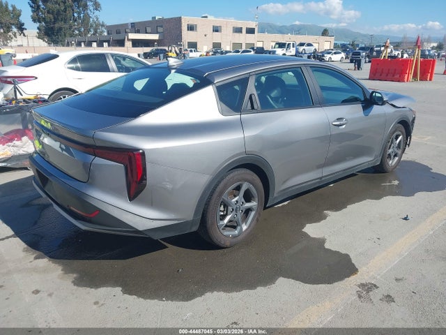 KIA K4 Lxs 2025 3KPFT4DE2SE010442 Image 4