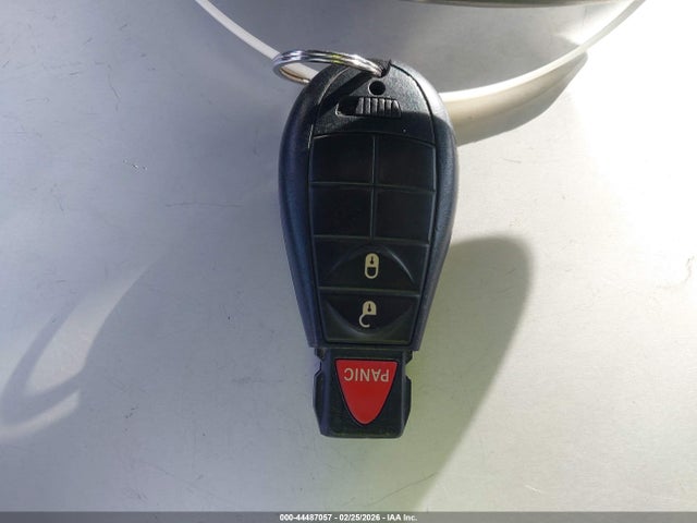1C4PJLCB4FW790757 Jeep Cherokee Latitude