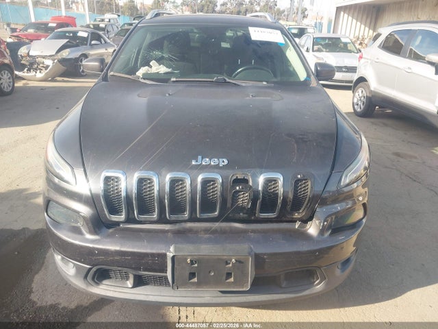 1C4PJLCB4FW790757 Jeep Cherokee Latitude