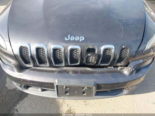 1C4PJLCB4FW790757 Jeep Cherokee Latitude