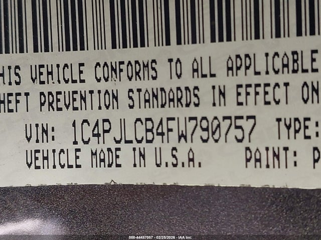1C4PJLCB4FW790757 Jeep Cherokee Latitude