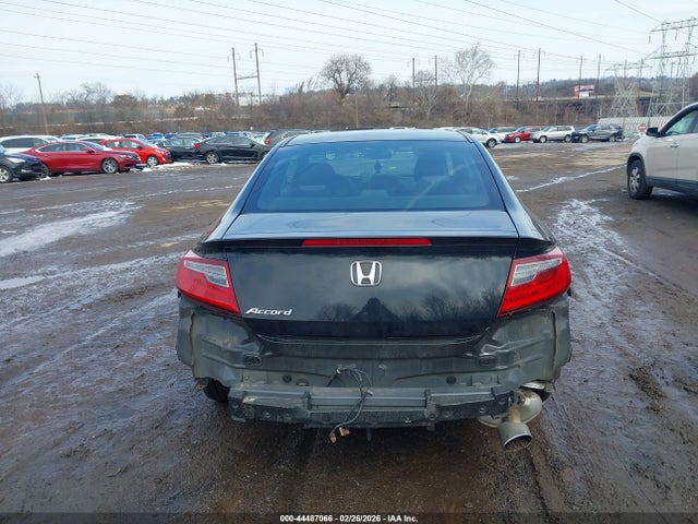 Honda Accord Lx-s 2017 1HGCT1B36HA009097 Image 17