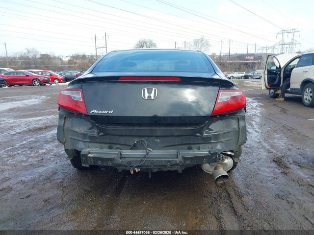 Honda Accord Lx-s 2017 1HGCT1B36HA009097 Image 18