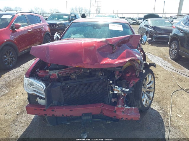 Продажа на аукционе авто 2015 Chrysler 300c, vin: 2C3CCAEG8FH921942, номер лота: 44487085