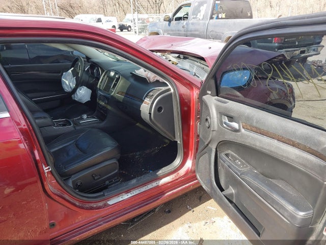 Продажа на аукционе авто 2015 Chrysler 300c, vin: 2C3CCAEG8FH921942, номер лота: 44487085