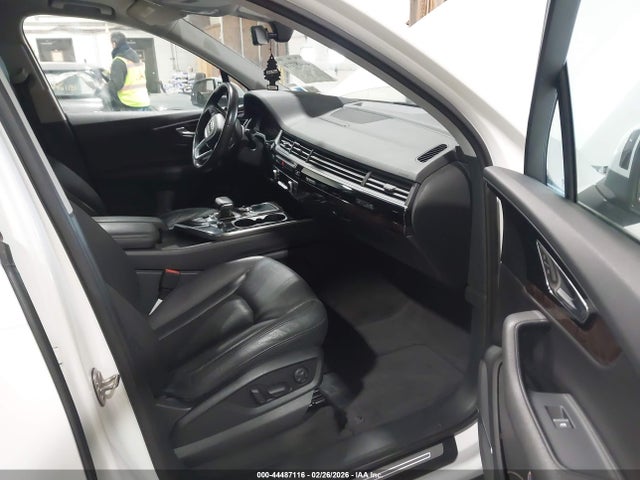 2017 AUDI Q7 WA1VAAF73HD032887 Photo 4