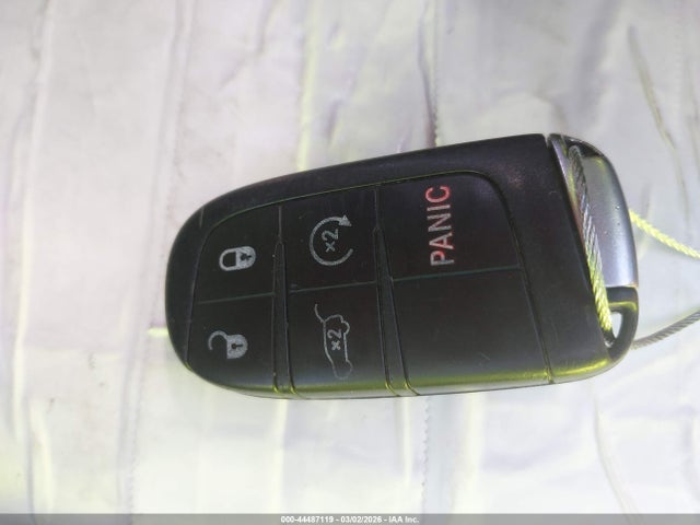 1C4RJECG1EC207061 Jeep Grand Cherokee Overland