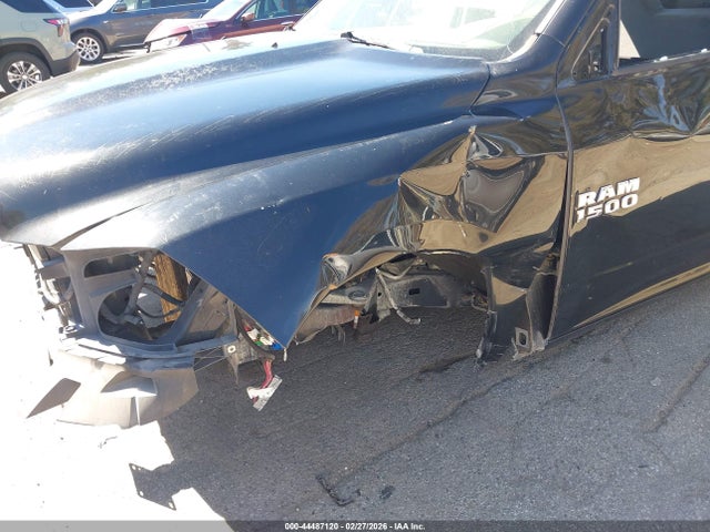 44487120 :رقم المزاد ، 1C6RR6LG9DS637334 vin ، 2013 Ram 1500 Slt مزاد بيع