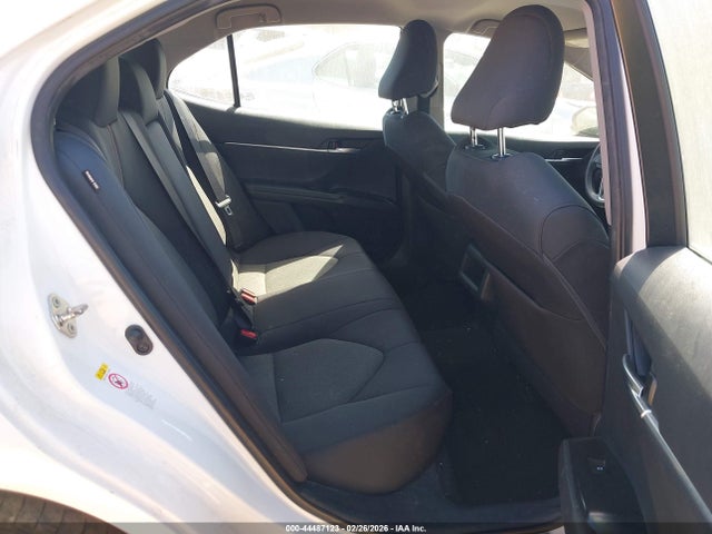 4T1B11HK7JU073146 Toyota CAMRY LE