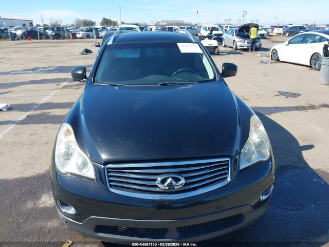 44487130 :رقم المزاد ، JN1AJ0HP2BM802454 vin ، 2011 Infiniti Ex35 Journey مزاد بيع