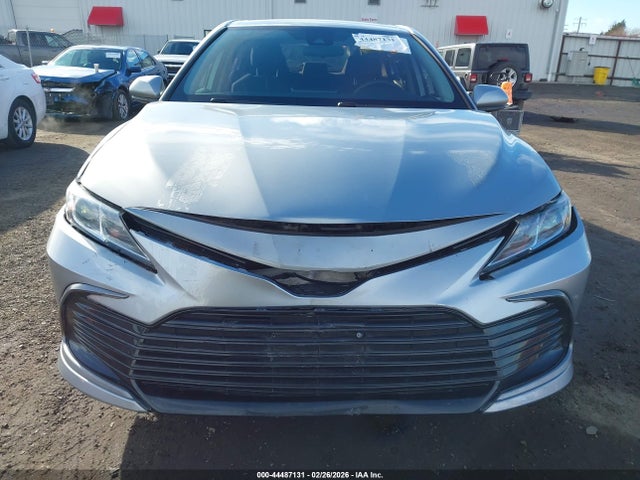 4T1C11AK7MU443000 Toyota CAMRY LE