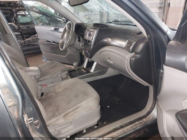 44487166 :رقم المزاد ، JF2SHABC9BH704301 vin ، 2011 Subaru Forester 2.5x مزاد بيع