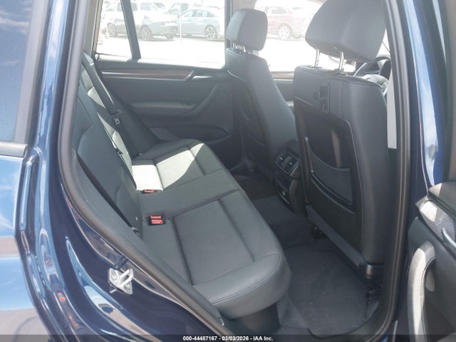 44487167 :رقم المزاد ، 5UXWZ7C54F0M83242 vin ، 2015 Bmw X3 Sdrive28i مزاد بيع