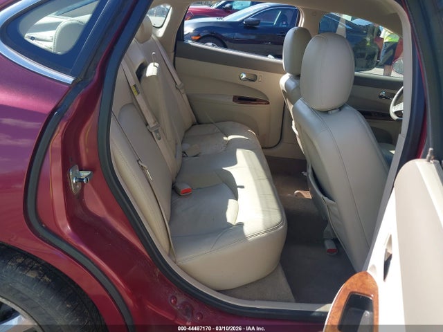 44487170 :رقم المزاد ، 2G4WD532151306592 vin ، 2005 Buick Lacrosse Cxl مزاد بيع