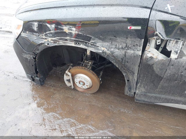 2024 Audi Q3 Premium 45 Tfsi S Line Quattro Tiptronic მანქანა იყიდება აუქციონზე, vin: WA1DECF39R1026099, აუქციონის ნომერი: 44487182