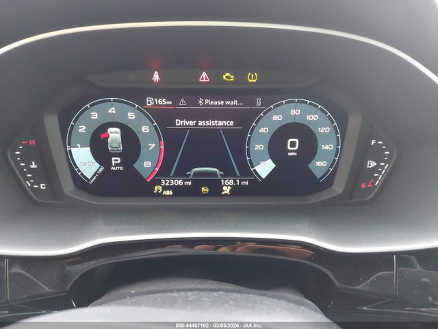 2024 Audi Q3 Premium 45 Tfsi S Line Quattro Tiptronic მანქანა იყიდება აუქციონზე, vin: WA1DECF39R1026099, აუქციონის ნომერი: 44487182