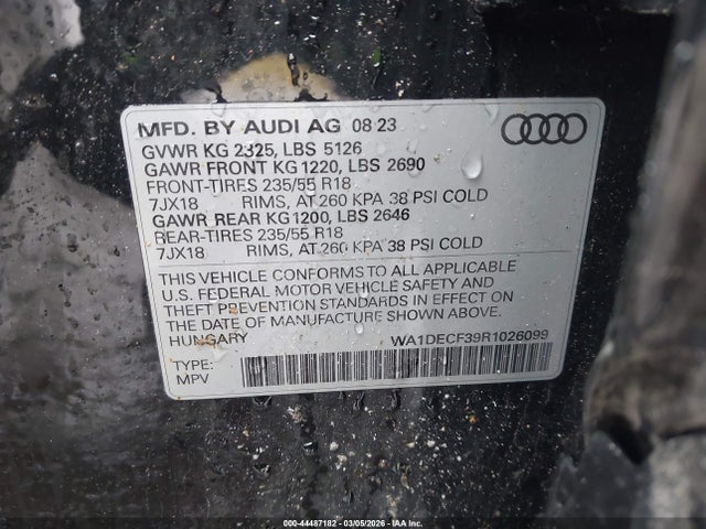 2024 Audi Q3 Premium 45 Tfsi S Line Quattro Tiptronic მანქანა იყიდება აუქციონზე, vin: WA1DECF39R1026099, აუქციონის ნომერი: 44487182